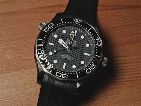 omega seamaster diver black ceramic